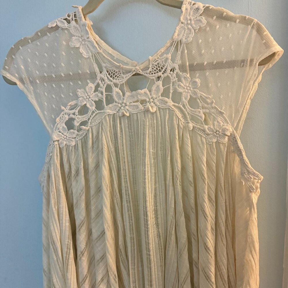 Free People - Boho Women's Top - Size Small - White